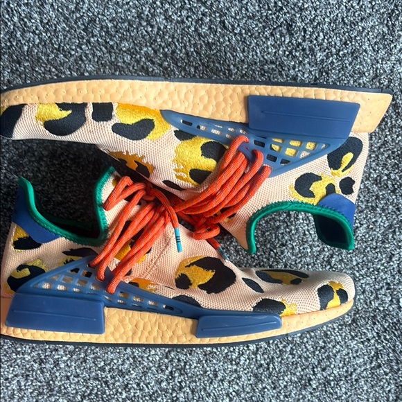 Pharrell Williams Adidas Shoes - Picture 1 of 4